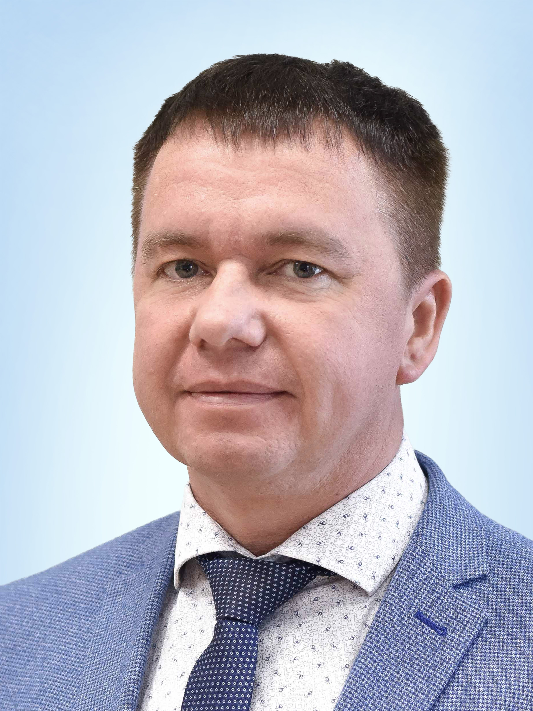 <strong>Сабирджанов<br /> Фарид Рустамович</strong><br />
Заместитель генерального директора по реализации газа